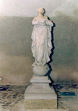 Schlosslapidarium in Český Krumlov, Die unbefleckte Jungfrau Maria, Künstler: Jan Antonín Zinner, 1759, Foto: Ladislav Pouzar 