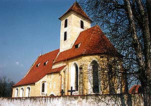 Černice, church originating in the 13th century 