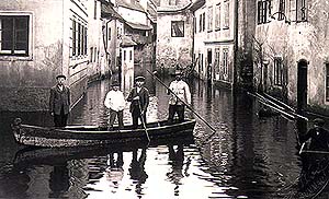 Ulice Parkán v Českém Krumlově, povodeň, historické foto, foto: F.Wolf 