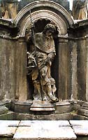 Brunnen auf dem Stadtplatz in Český Krumlov, Detail 