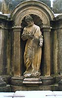 Brunnen auf dem Stadtplatz in Český Krumlov, Detail 