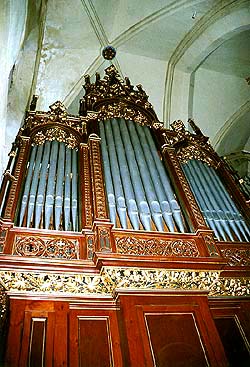 Organum Hydraulicum, large organ of  L. Breinbauer in Vyšší Brod 